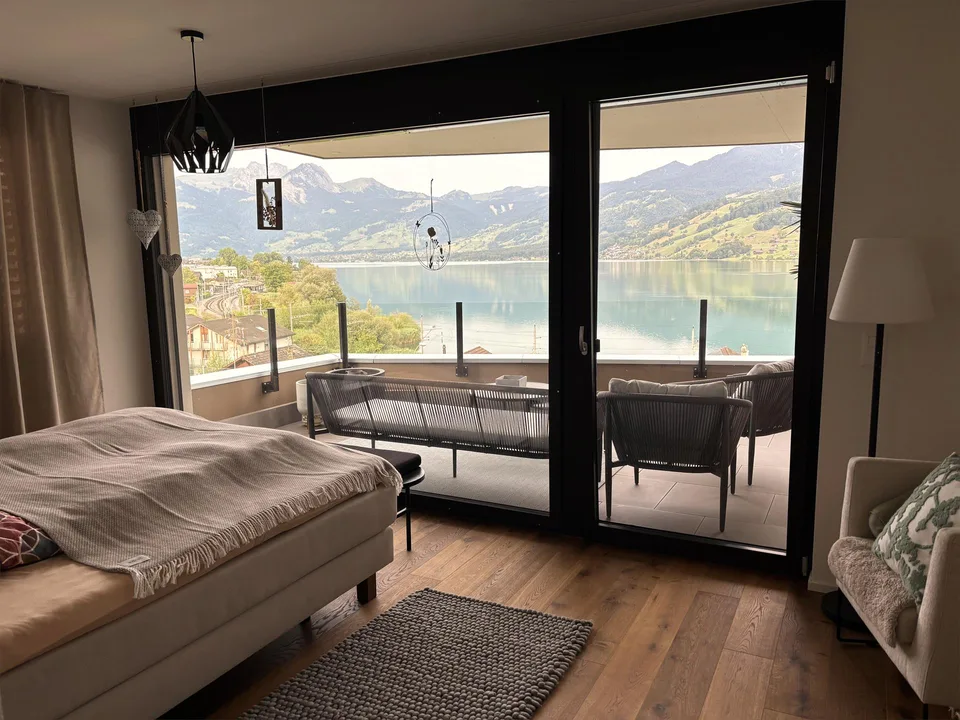 Exklusive 5.5-Zimmerwohnung mit Seeblick