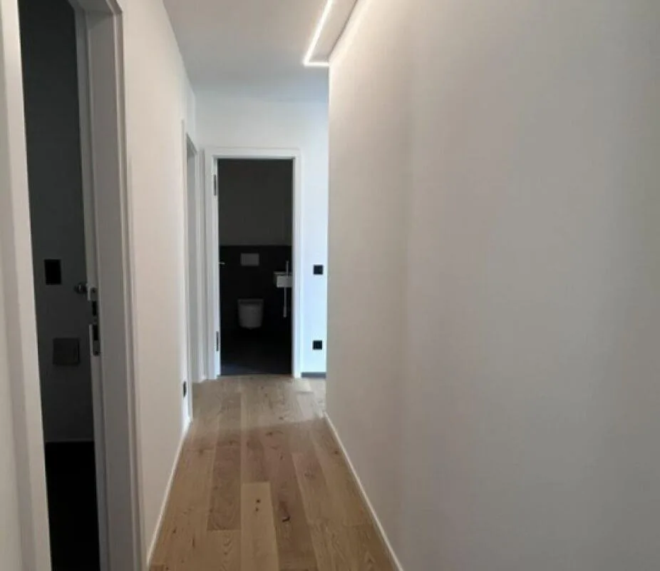 NUOVO ATTICO 3.5 LOCALI CON ROOFTOP DI 38MQ VISTA LAGO – photo 10 of 29