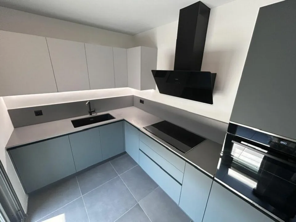 NUOVO ATTICO 3.5 LOCALI CON ROOFTOP DI 38MQ VISTA LAGO