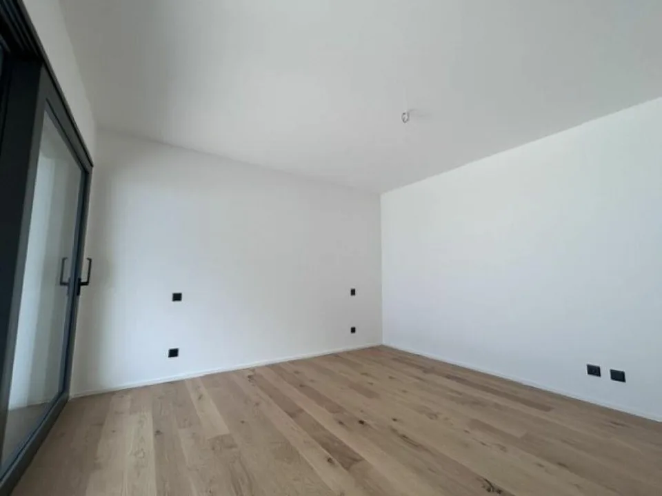 NUOVO ATTICO 3.5 LOCALI CON ROOFTOP DI 38MQ VISTA LAGO – photo 12 of 29