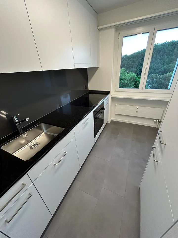 Sanierte Wohnung im Felsentäli