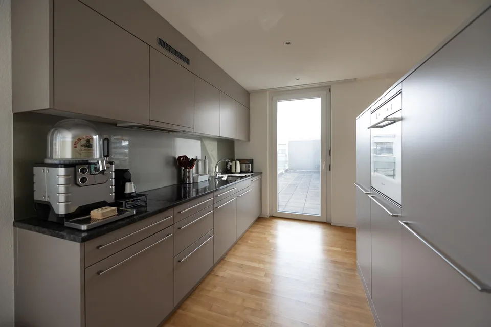 3.5 Zimmerwohnung in Zürich – Foto 3 von 12