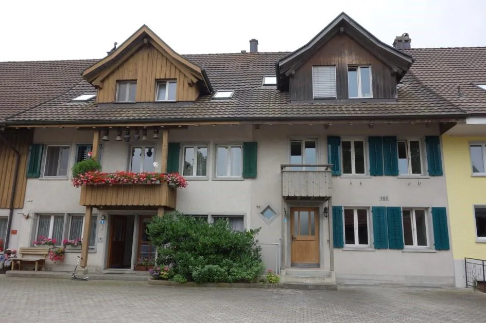 Idyllische 4.5-Zi.-Garten-Maisonette-Wohnung sucht Nachmieter/in