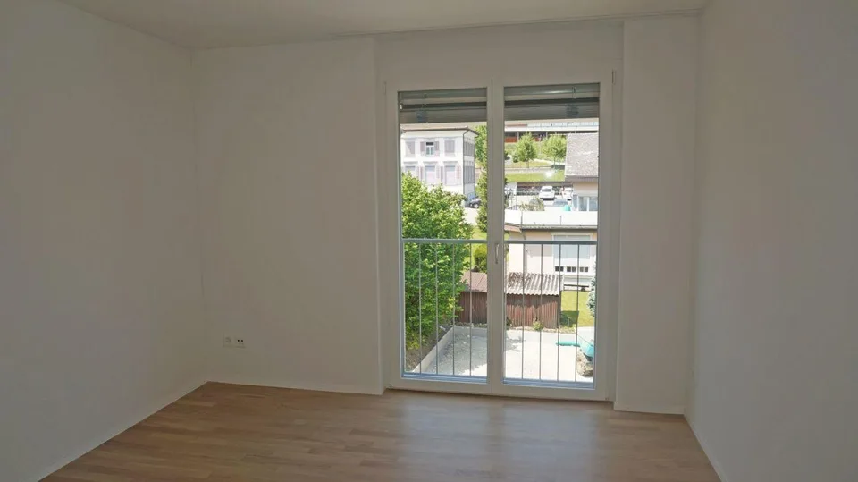 Attraktive und helle 4.5-Zimmerwohnung im 1. Obergeschoss zu vermieten