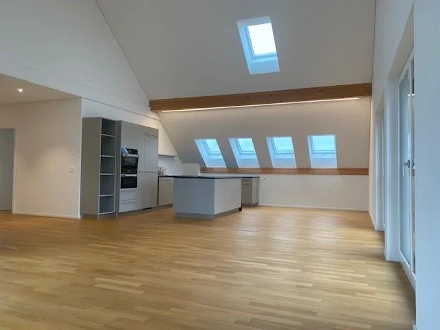 Moderne 3.5-ZWG mit schöner Aussicht in Lyssach