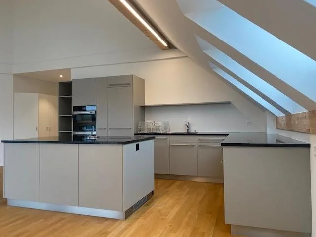 Moderne 3.5-ZWG mit schöner Aussicht in Lyssach