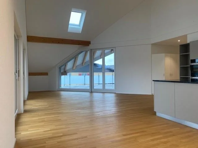 Moderne 3.5-ZWG mit schöner Aussicht in Lyssach