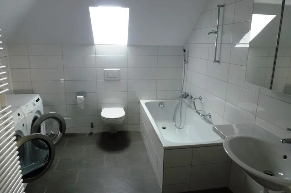 Appartement en attique exclusif à proximité du centre d'exposition