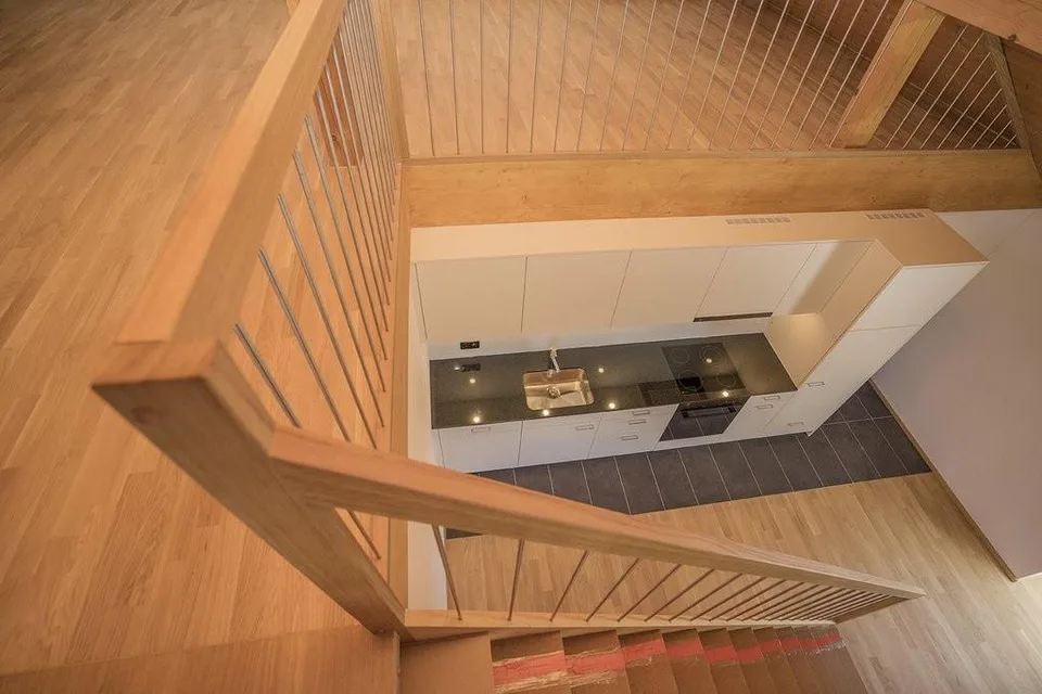 Spacious 2.5 room loft apartment with gallery floor – photo 9 of 12