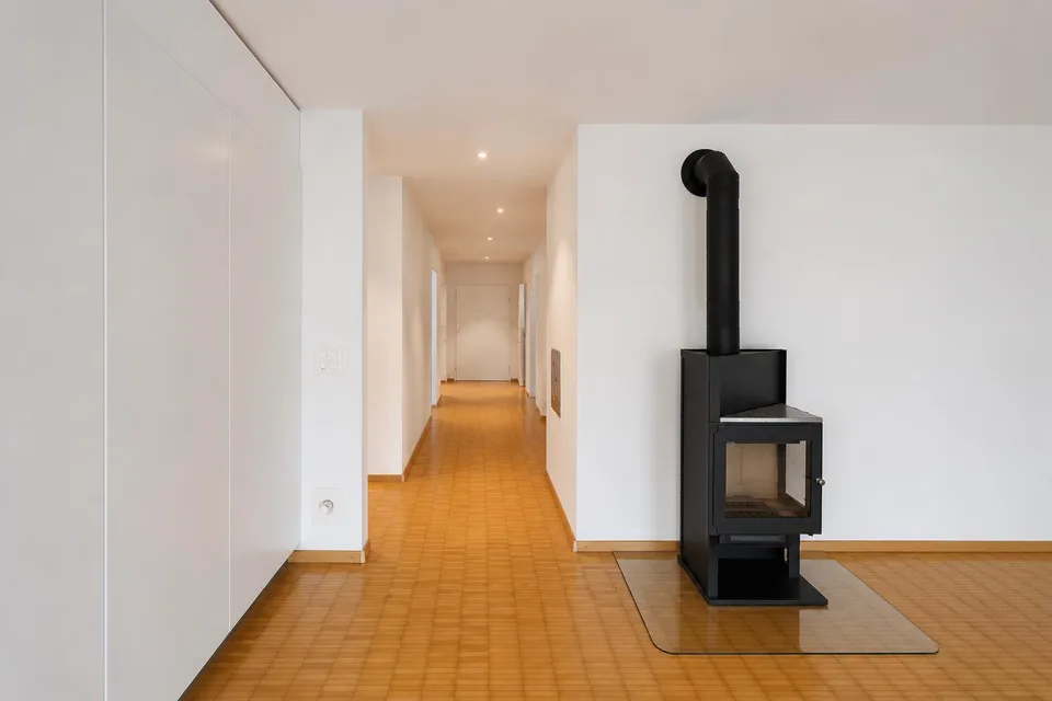 Spacious 4.5-room attic apartment in a central location