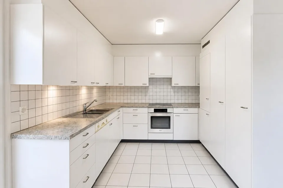 Grosszügige 4.5-Zimmer-Dachwohnung an zentraler Lage
