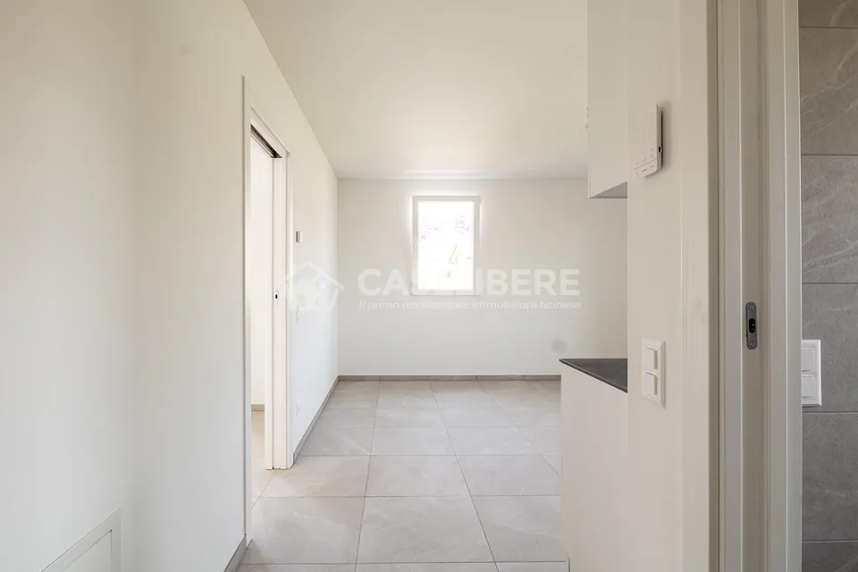 NUOVO 2.5 LOCALI A STABIO