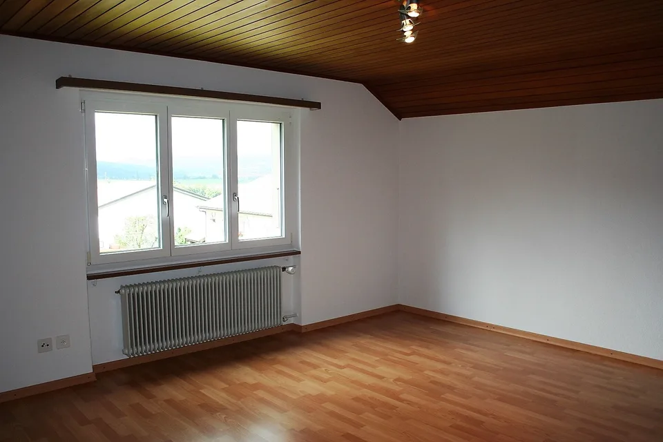 2-Zi.wohnung + 3. Bürozimmer
