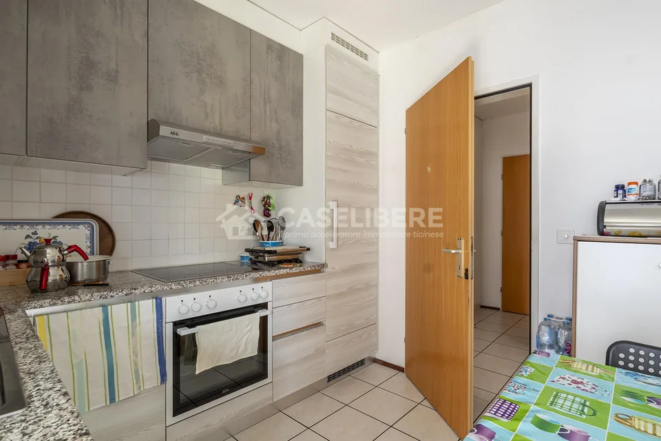 COMODO 3.5 LOCALI A BELLINZONA