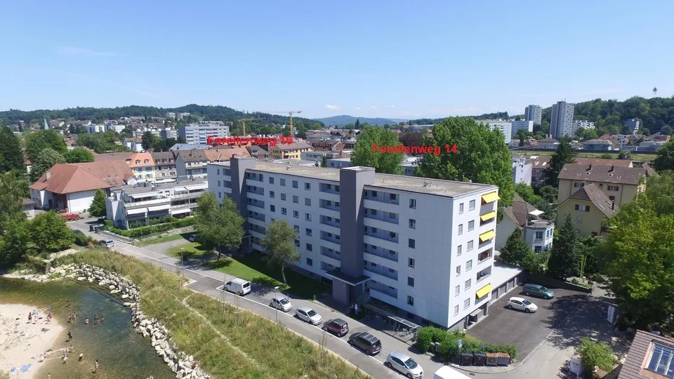 2.5-Zimmerwohnung im Grünen / 2,5 pièces dans un cadre verdoyant
