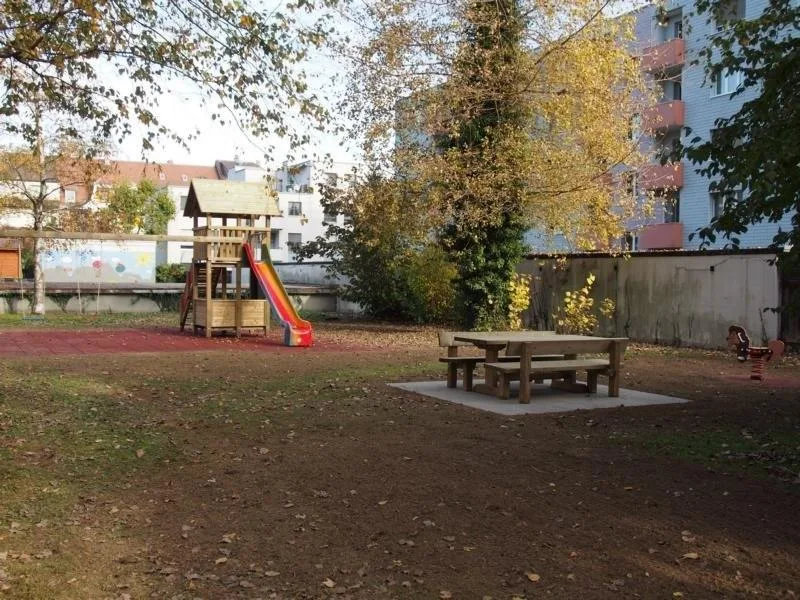 2.5-Zimmerwohnung im Grünen / 2,5 pièces dans un cadre verdoyant