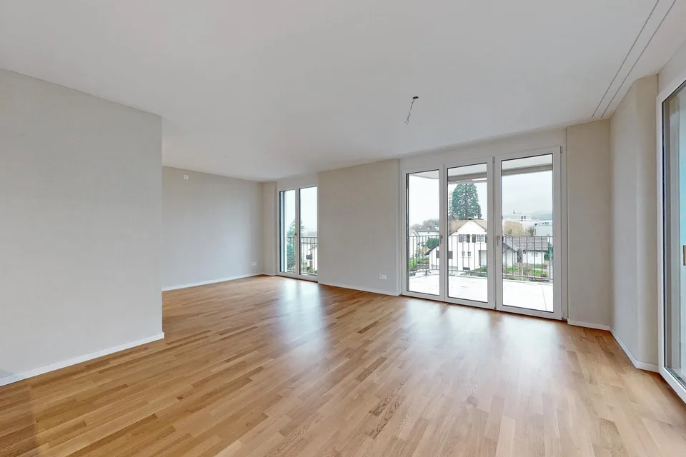 Ground floor apartment, ideal for singles.