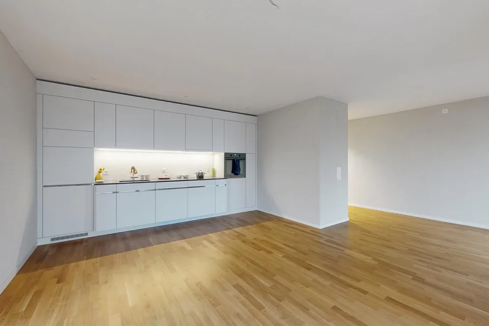 Ground floor apartment, ideal for singles.