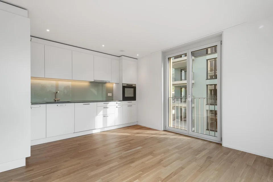 Spacious apartment in Hertipark - Your new home?