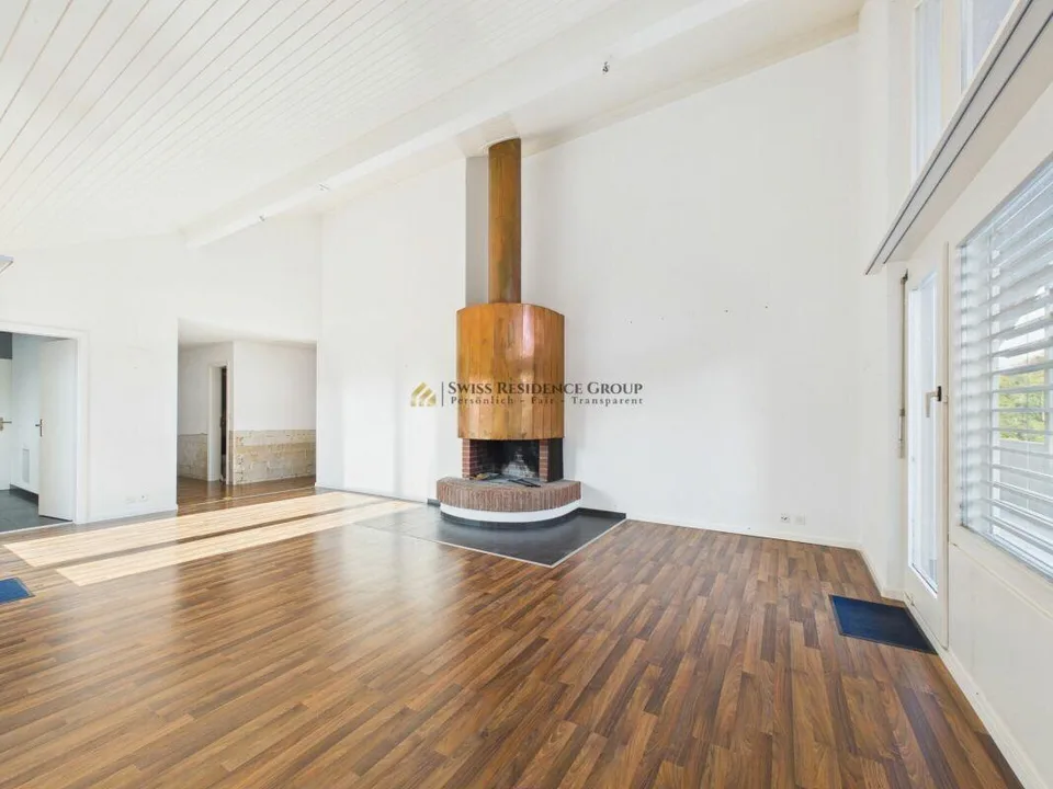 Exclusive Living with Alpine View in the Heart of Bremgarten
