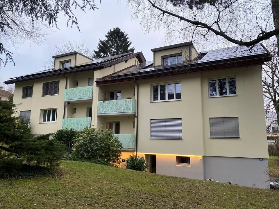 Helle Wohnung auf dem Bruderholz - mit ZEV