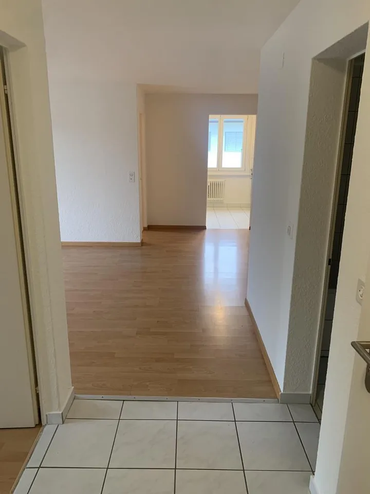 Schöne 3.5-Zimmerwohnung zu vermieten – Foto 8 von 8