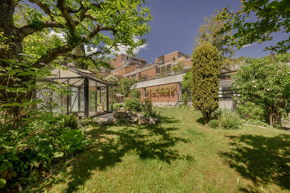 Der Traum vom Terrassenhaus mit grosser Gartenanlage in Bern