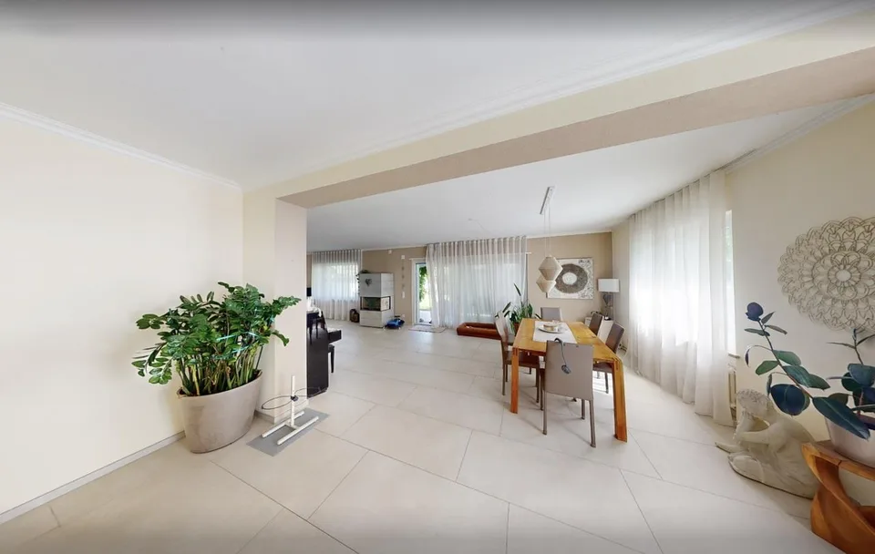 Maison ensoleillée à Ascona – Emplacement calme & Résidence secondaire – photo 13 sur 42
