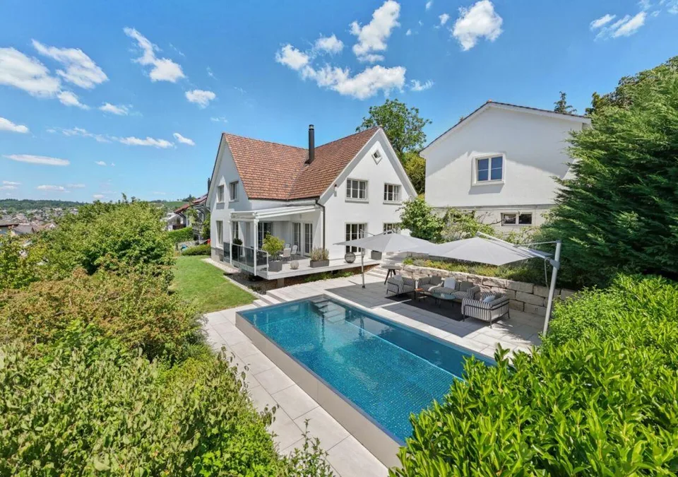 Exklusive Villa mit Wellness und Pool - Wohnen Entspannen Geniessen