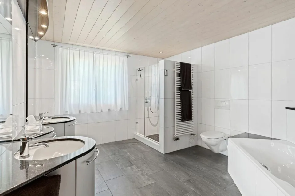Exklusive Villa mit Wellness und Pool - Wohnen Entspannen Geniessen