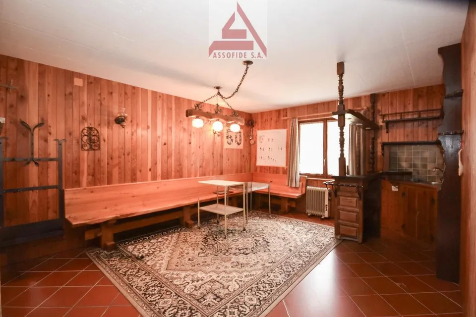 Casa di 10.5 locali / 10.5 - Zimmer - Haus – Foto 7 von 11