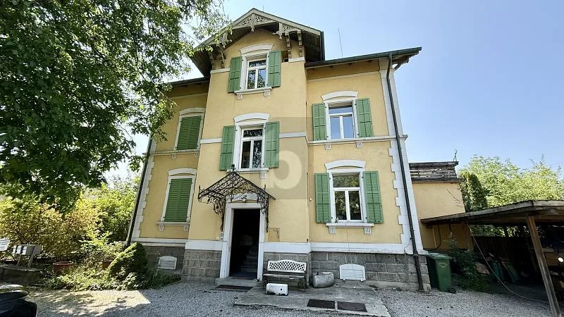 GROSSZÜGIGES WOHNEN AUF ZWEI ETAGEN MIT GARTEN