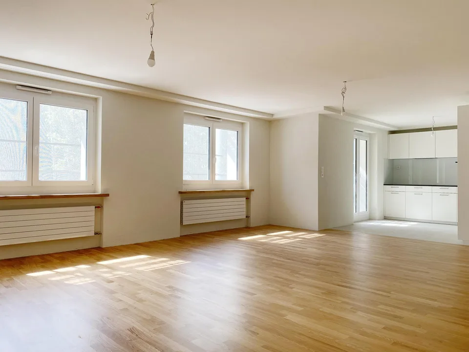 Erstbezug nach Totalsanierung  Moderne 4.5-Zimmerwohnung