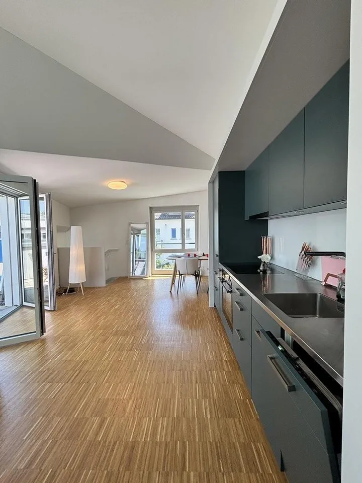 Neubau Traum auf zwei Etagen - 2.5-Zimmer-Maisonette in Toplage