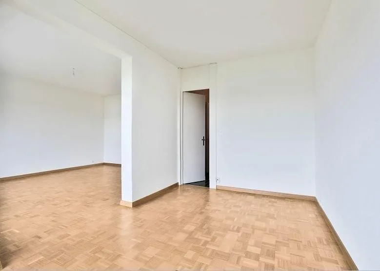 Spacious accommodation in the La Tourelle complex