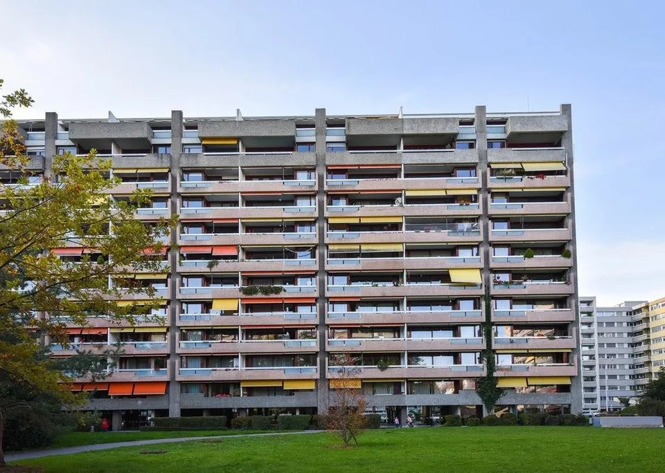 Spacieux logement dans le complexe de la Tourelle