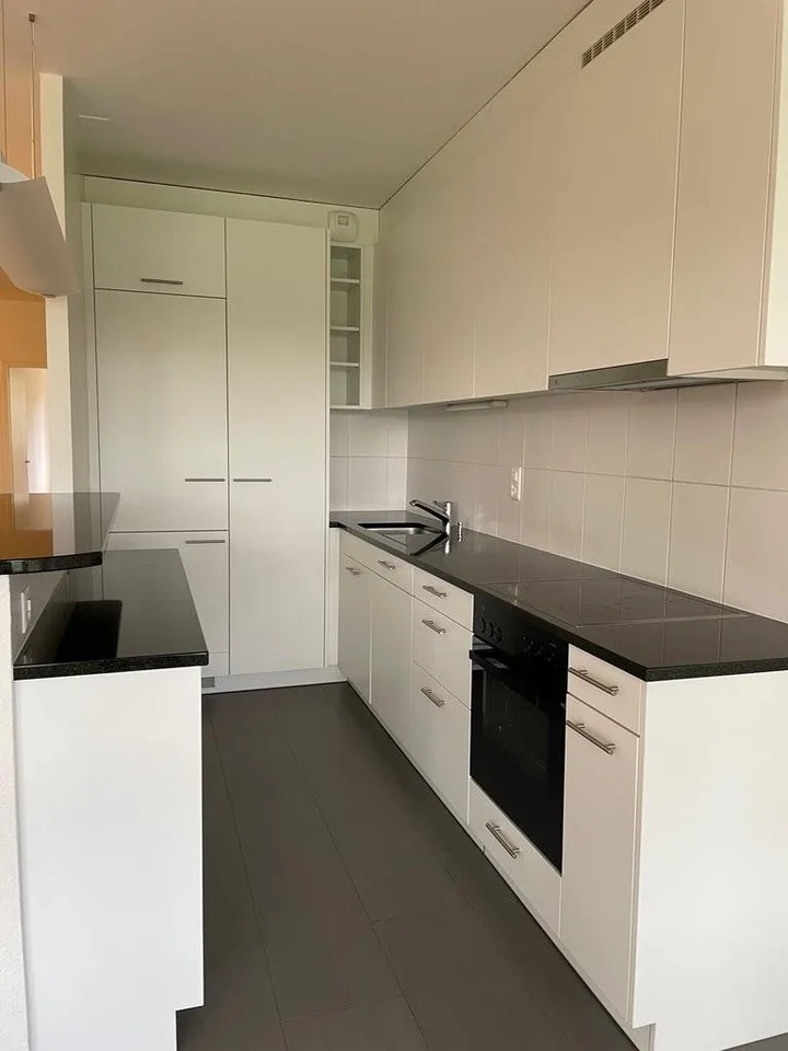Bois de la Bâtie - Quiet and family-friendly neighborhood