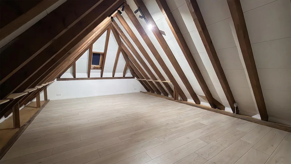 5.0 Room Apartment in Schönenbuch