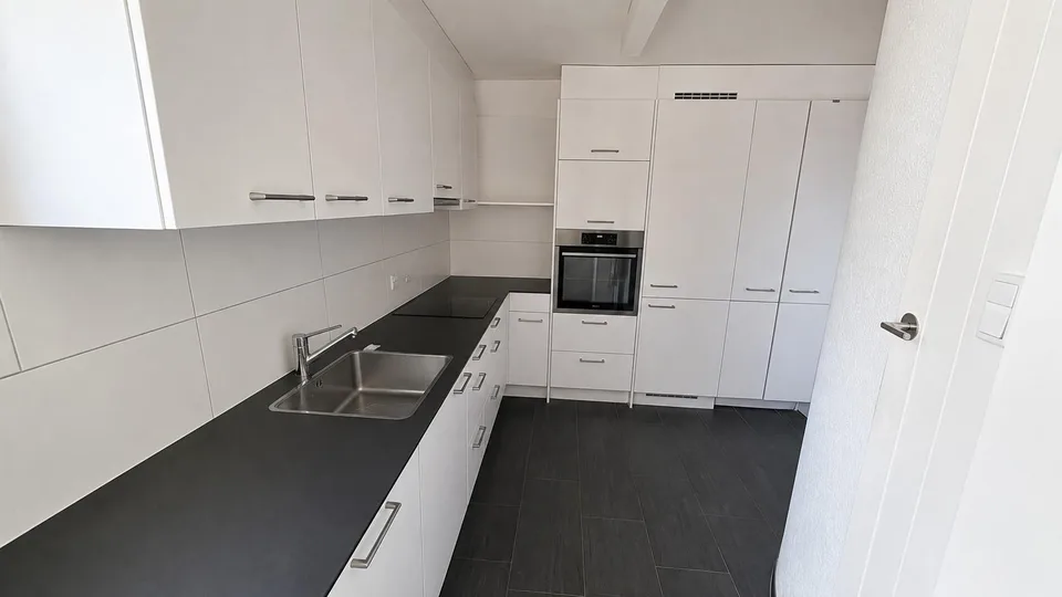 5.0 Room Apartment in Schönenbuch