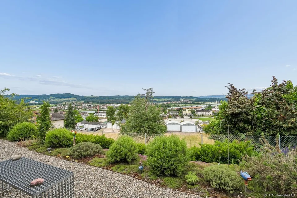 Appartamento giardino 3.5 locali in una posizione soleggiata da sogno – foto 13 di 16