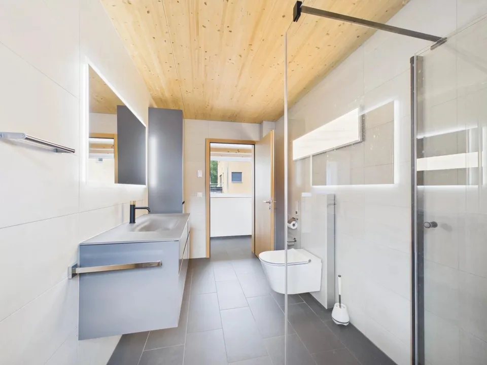 Modernes Einfamilienhaus in idyllischer Naturlage – Foto 14 von 26
