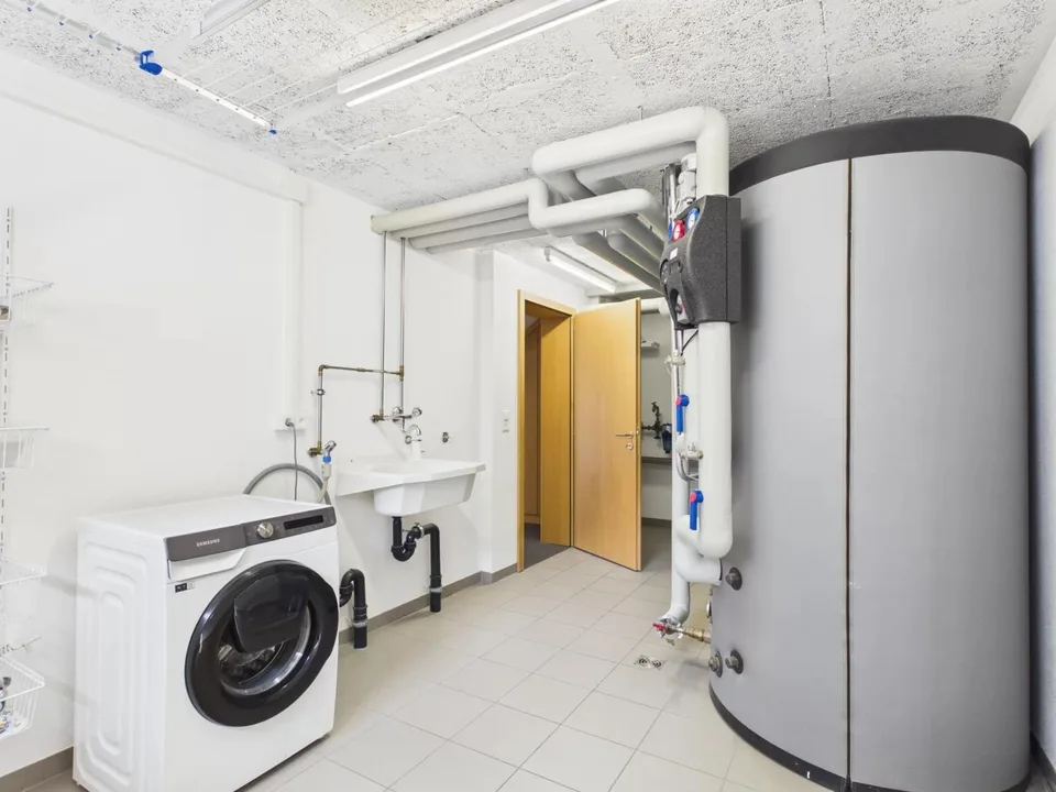 Modernes Einfamilienhaus in idyllischer Naturlage – Foto 17 von 26