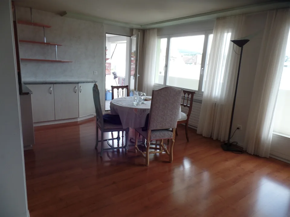Grosszügige 5½-Zimmer-Wohnung mit Südbalkon und Weitsicht zum Säntis