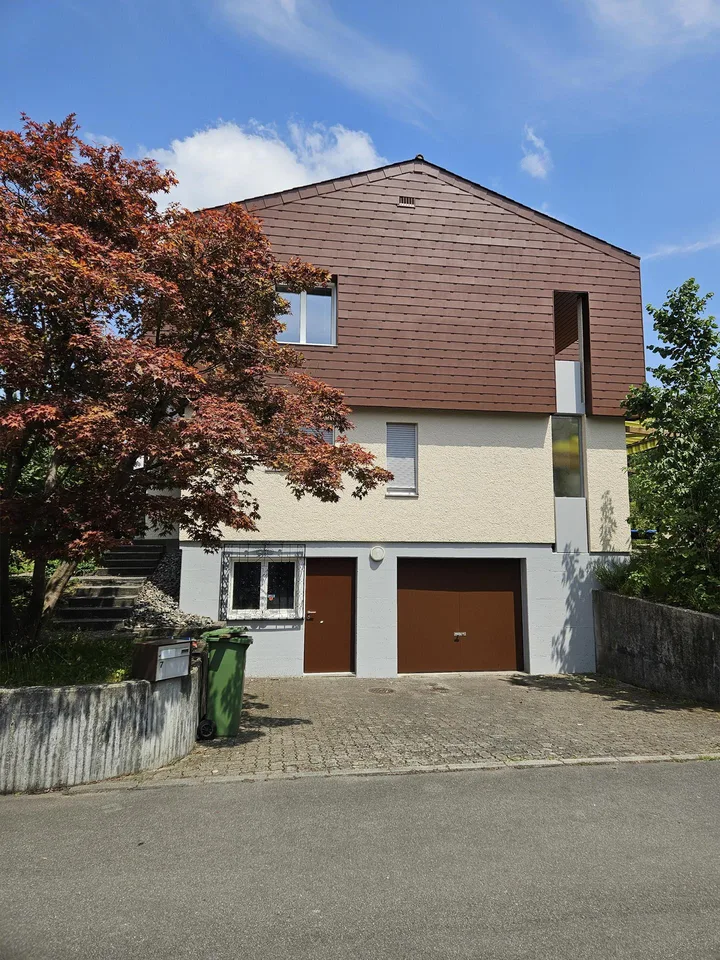 Renoviertes 6 1/2 Zi-EFH an ruhiger Lage