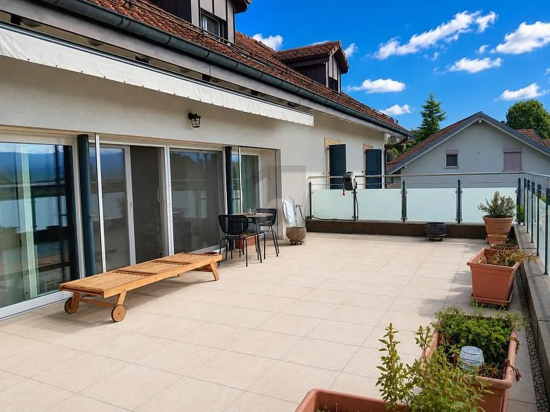 DUPLEX SPACIEUX AVEC VUE JURA !