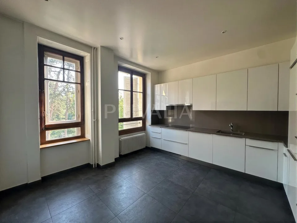 Magnifique appartement traversant dans le quartier de Florissant - ...
