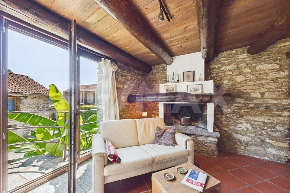 Autentico rustico ticinese con charme, giardino edificabile e scorc...