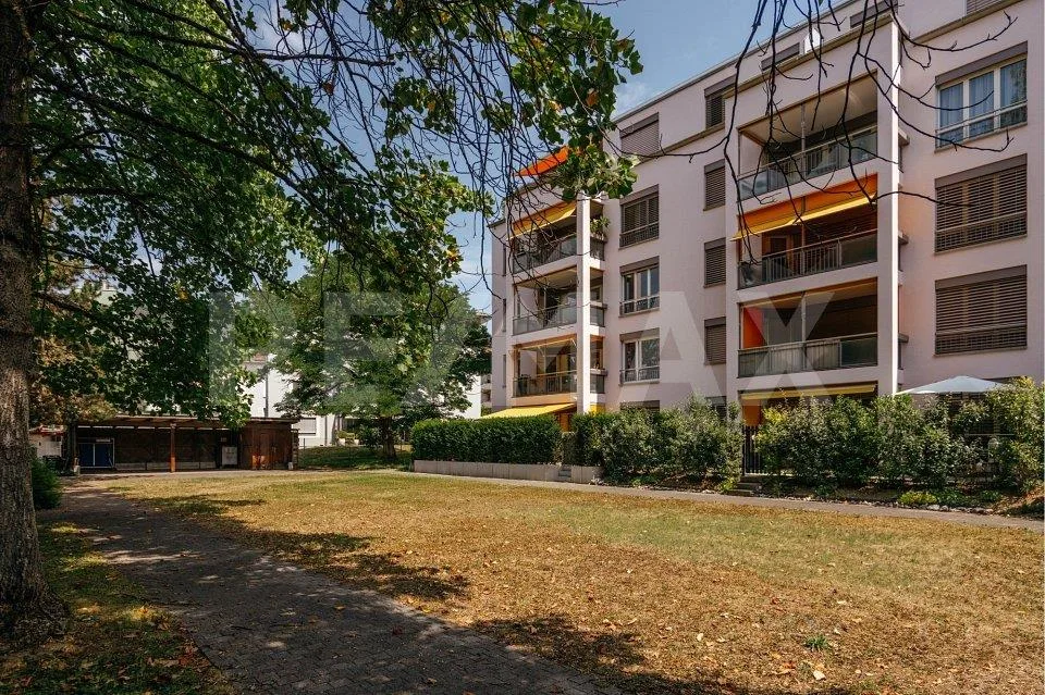 Alltag mit Lebensqualität: 4½-Zimmer-Wohnung mitten in Wettingen