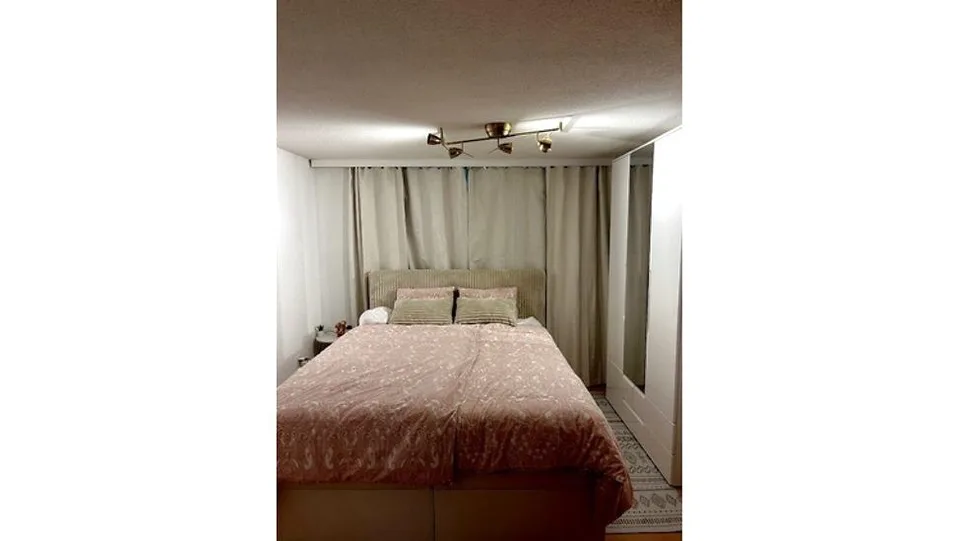 3½ ZI-WOHNUNG IN WÄDENSWIL (ZH), MÖBLIERT, TEMPORÄR