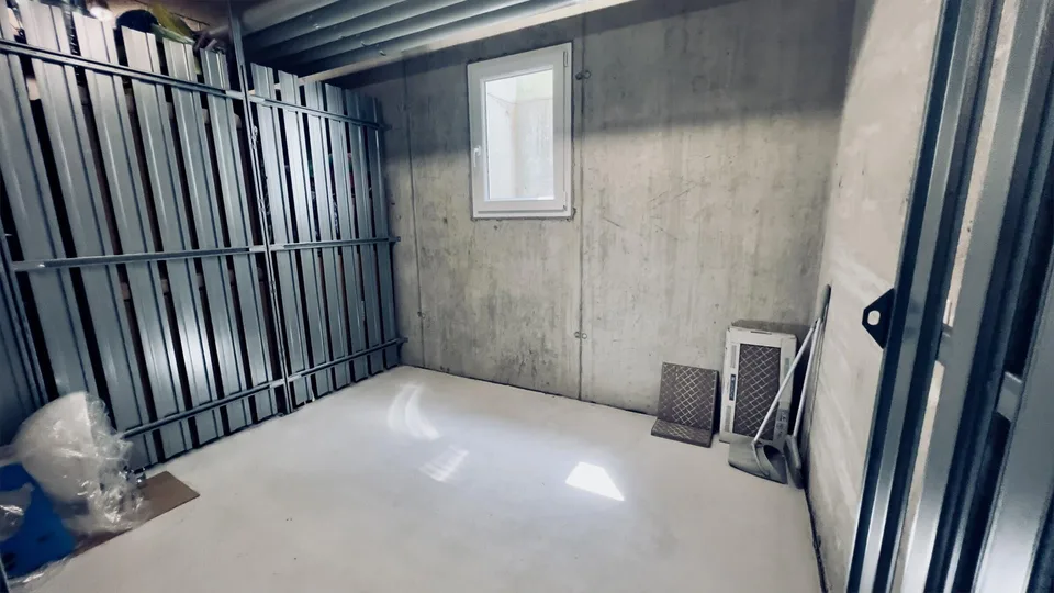 Modern and Bright 2.5-Room Apartment with Large Terrace in Gravesano